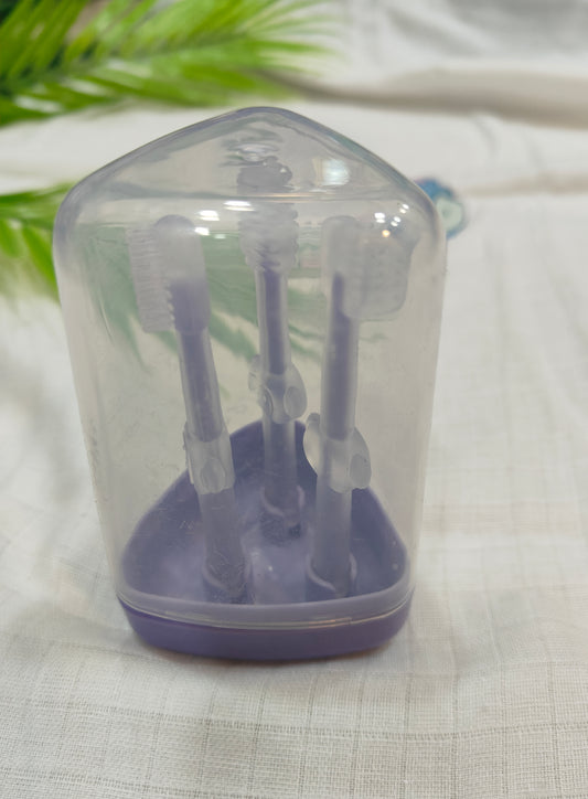 Soft Silicone Baby Oral Care 3-Piece Set - Perfect for Teething & Gum Care