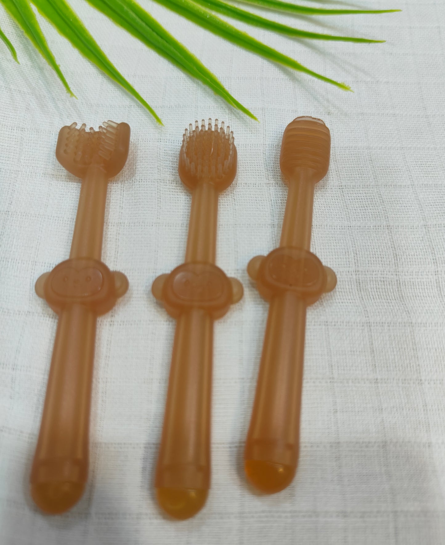 Soft Silicone Baby Oral Care 3-Piece Set - Perfect for Teething & Gum Care