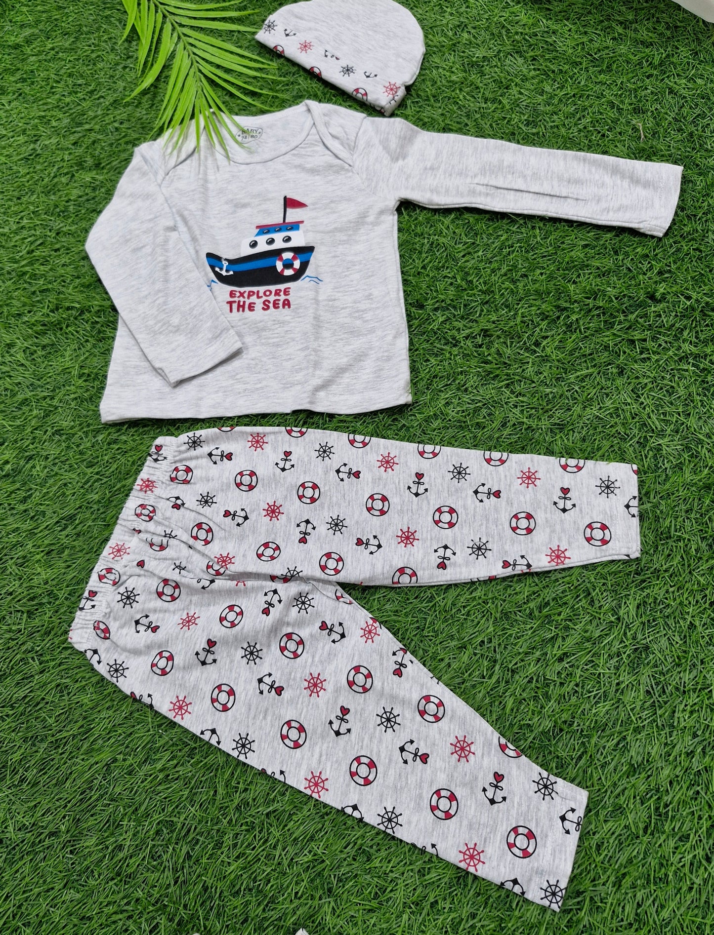 Premium soft baby gift set just 250/- (best one dispatched)