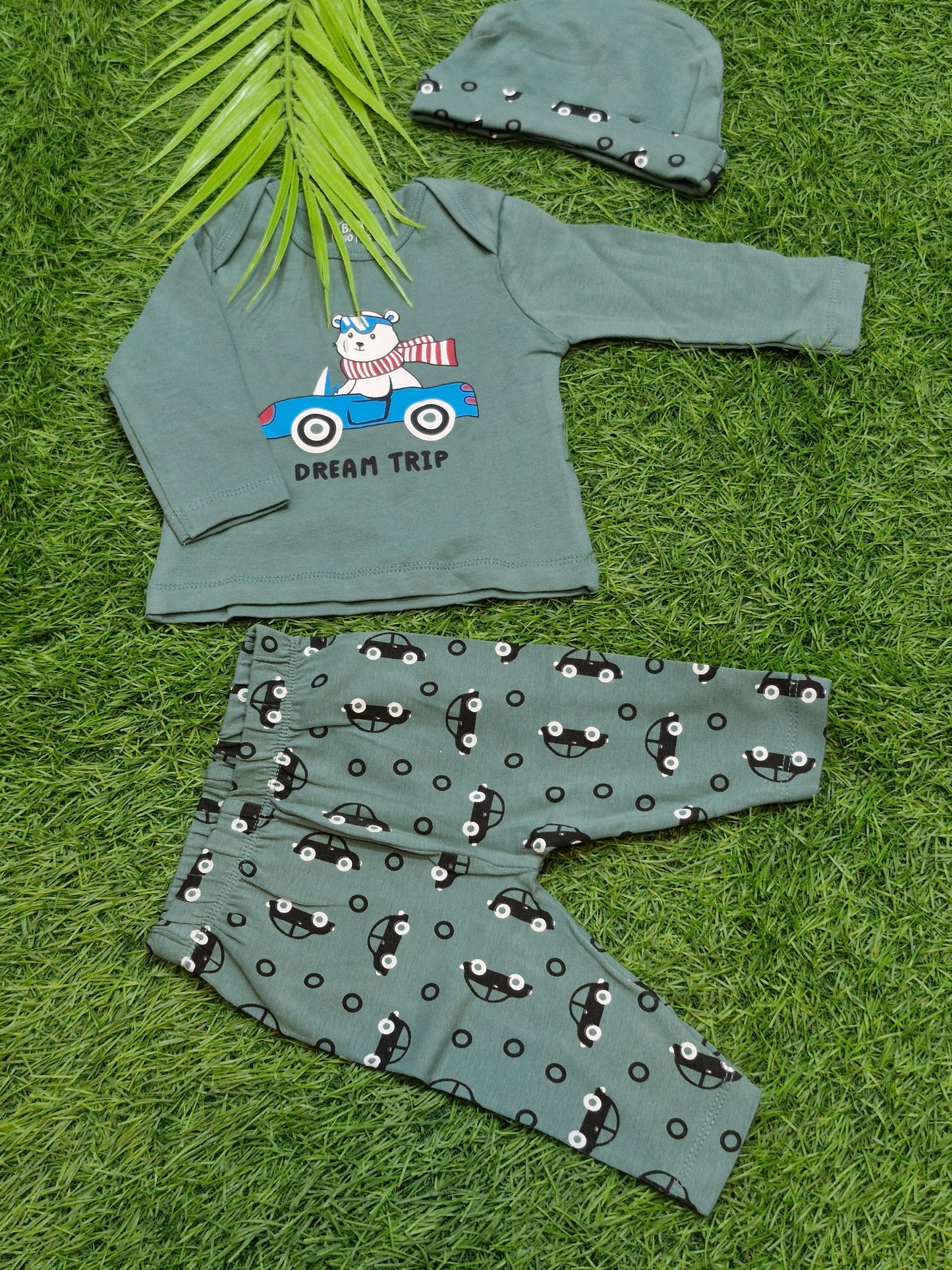 Premium soft baby gift set just 250/- (best one dispatched)