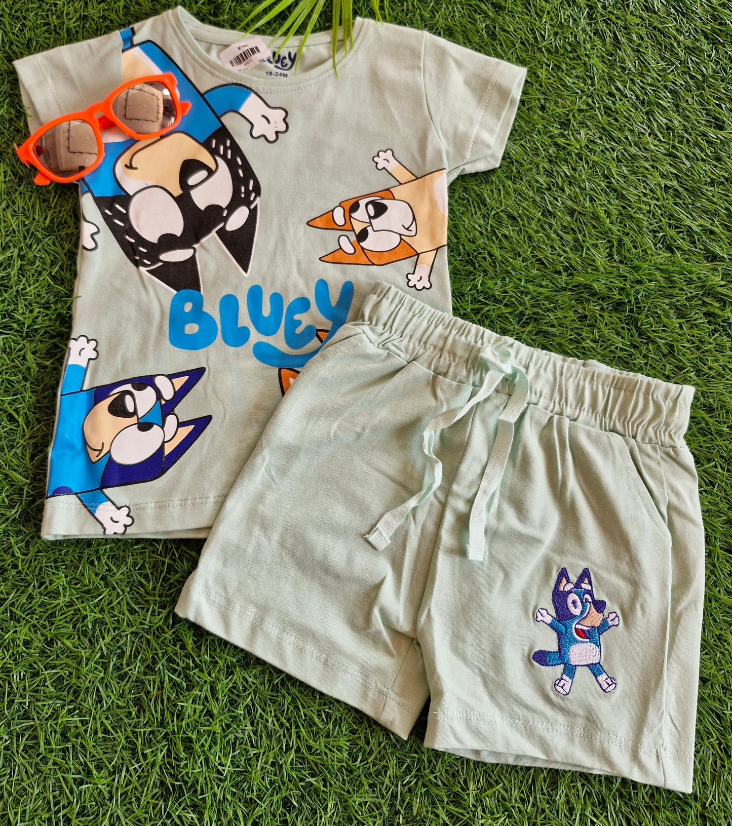 Boys' T-Shirt & Trousers Set - Stylish & Comfortable