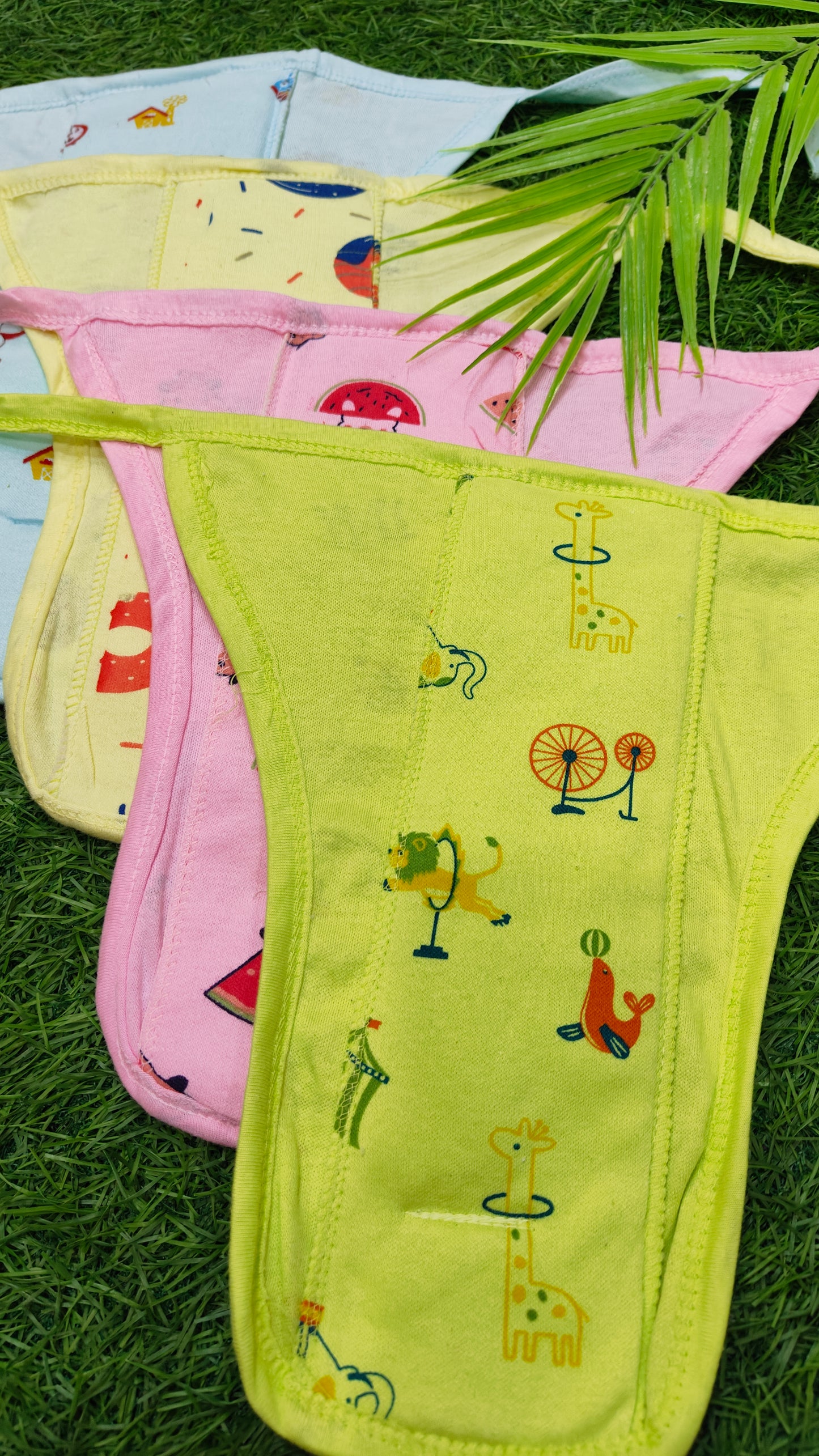 Soft Fabric light padded Reusable Langot Nappy – Pack of 5 (best 5 dispatched )