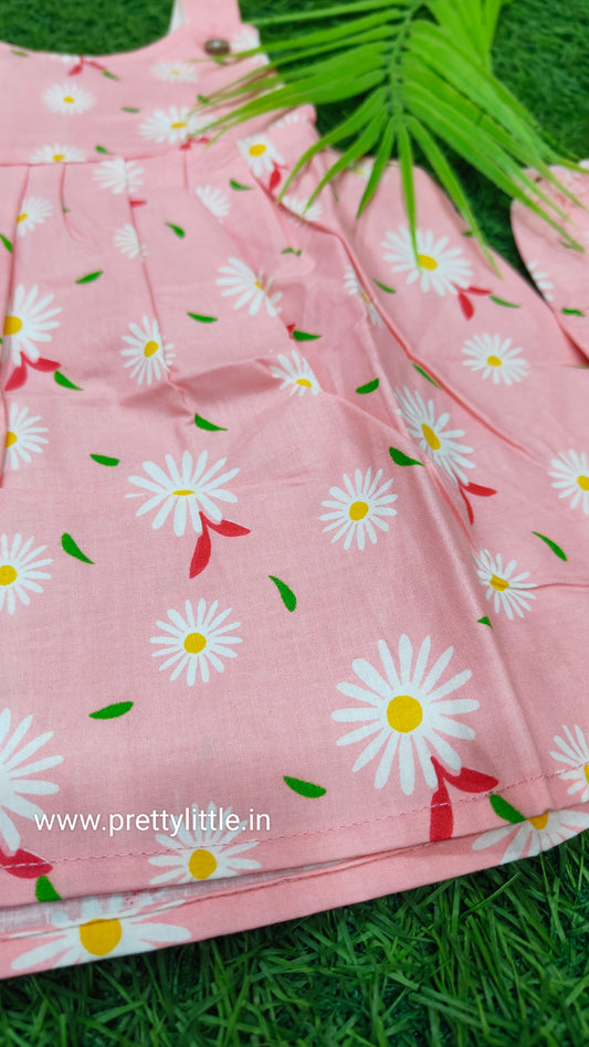 Adorable Cotton Sleeveless Frock with Bloomer – 0-1 Year (best 1 dispatched)