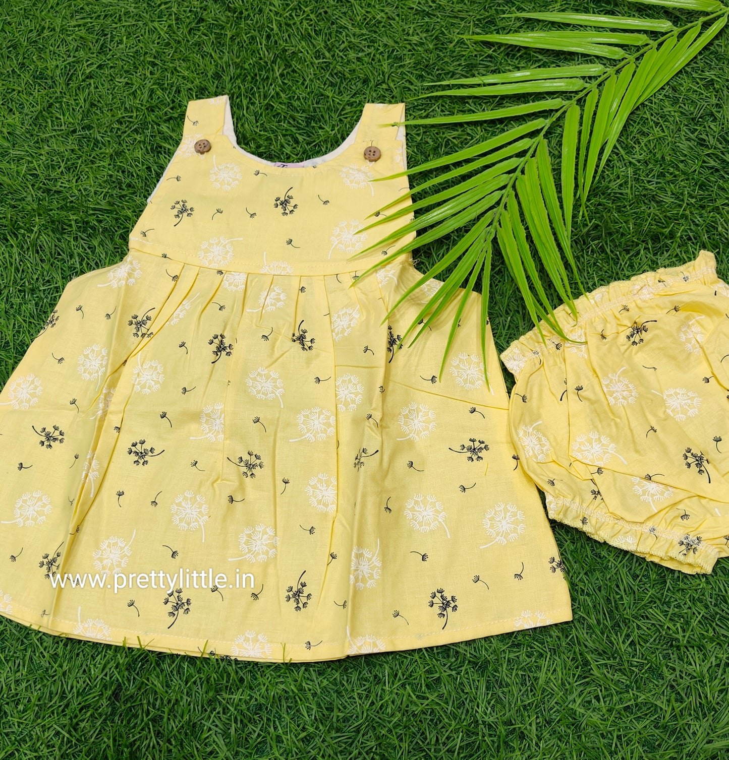 Adorable Cotton Sleeveless Frock with Bloomer – 0-1 Year (best 1 dispatched)