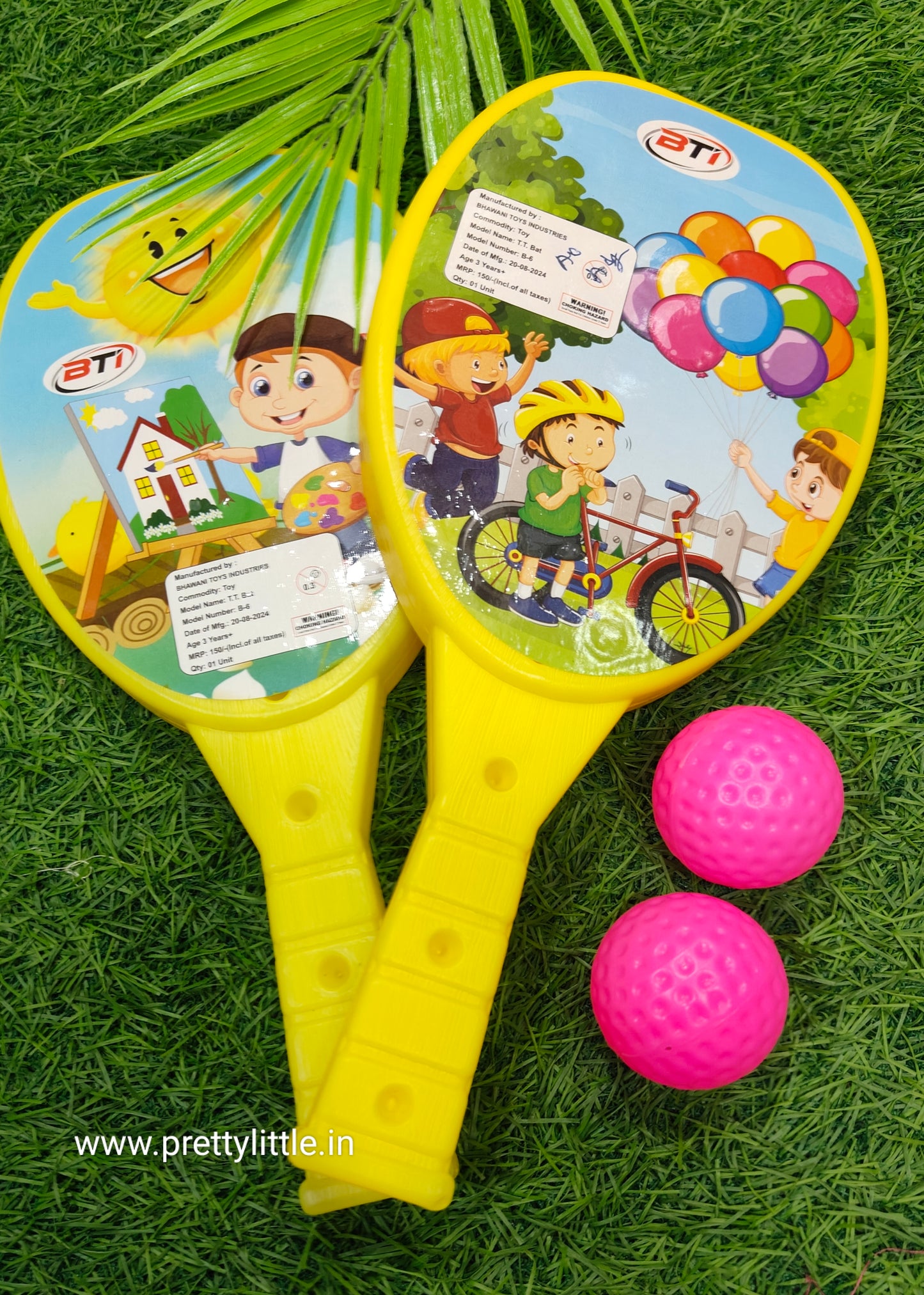 Cute Animal-Themed Kids' Paddle Bat Set (2 Bats + 2 Balls)