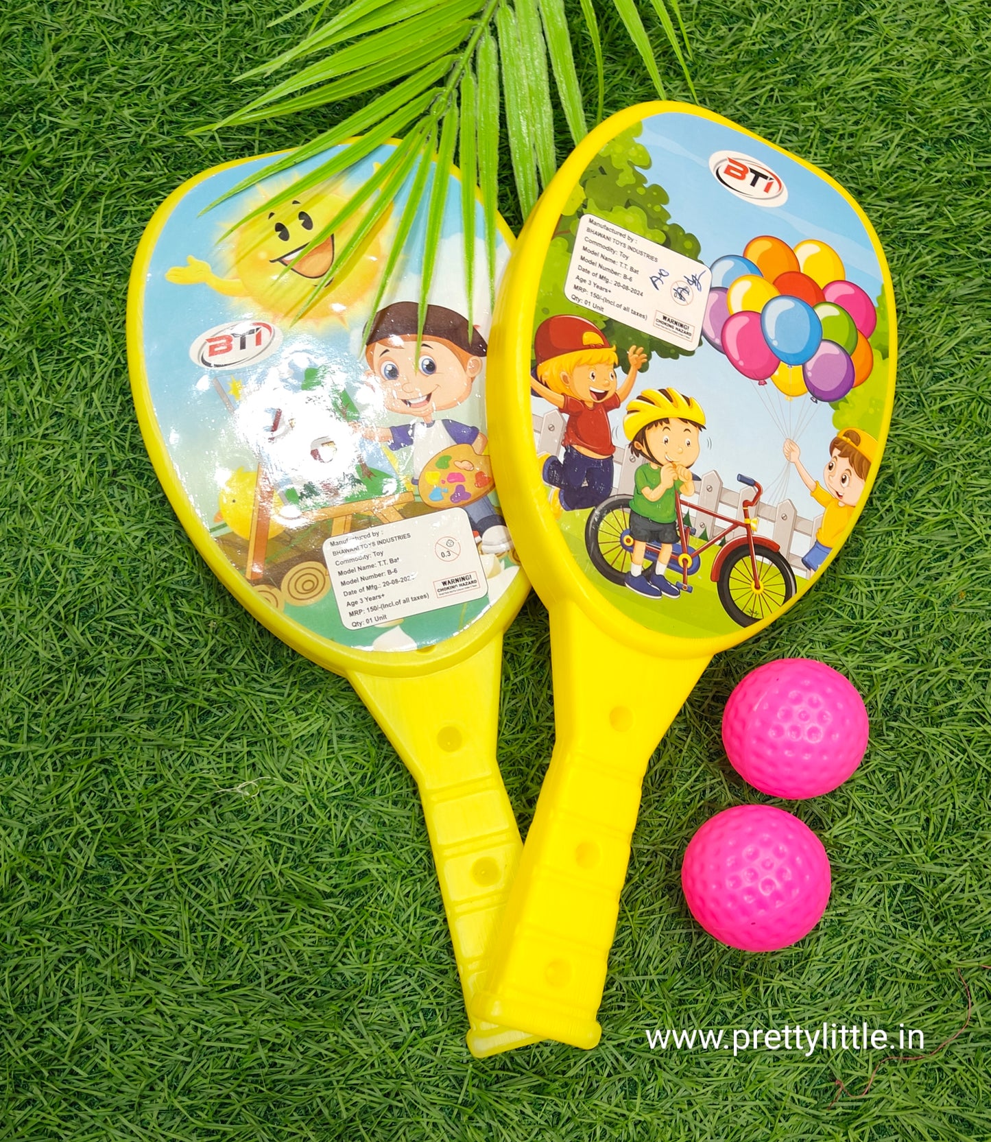 Cute Animal-Themed Kids' Paddle Bat Set (2 Bats + 2 Balls)