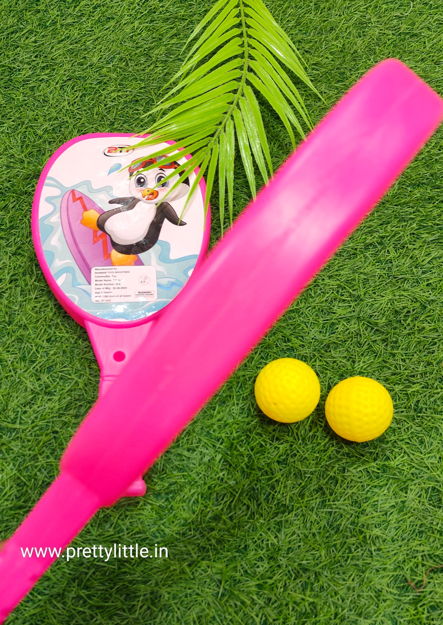 Cute Animal-Themed Kids' Paddle Bat Set (2 Bats + 2 Balls)