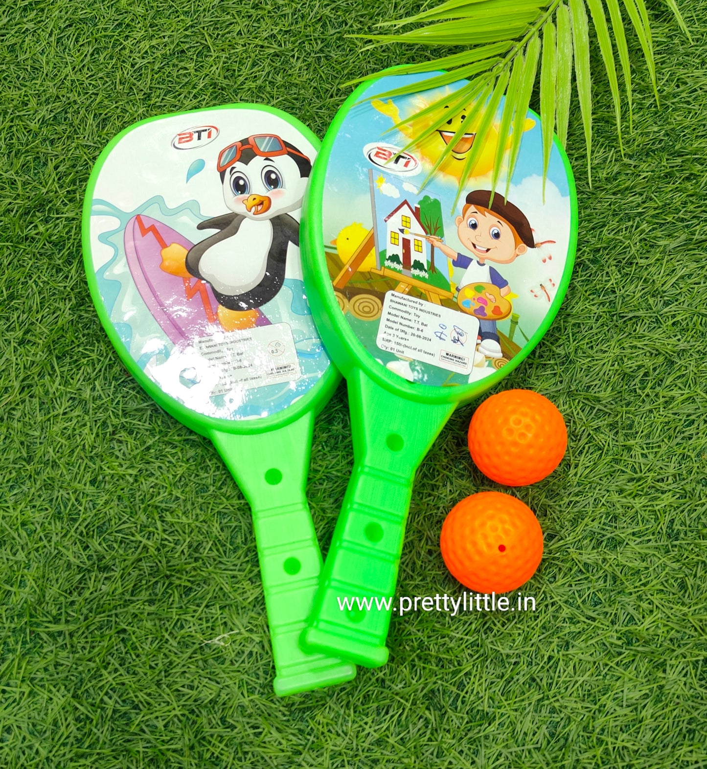 Cute Animal-Themed Kids' Paddle Bat Set (2 Bats + 2 Balls)