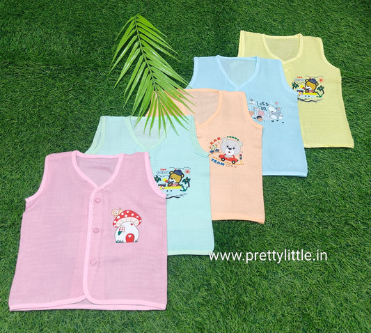 Combo Pack of color Muslin Jablas for Babies ( best 5 dispatched) (0-8M)