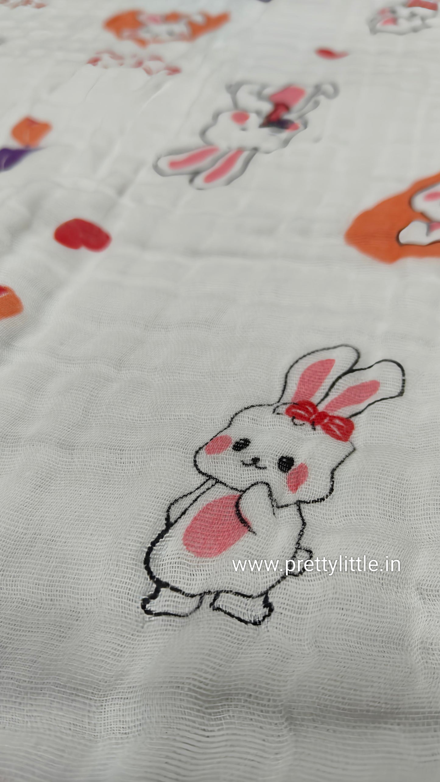 Soft 6-Layer Muslin Blanket(110*110cm) (best one dispatched)