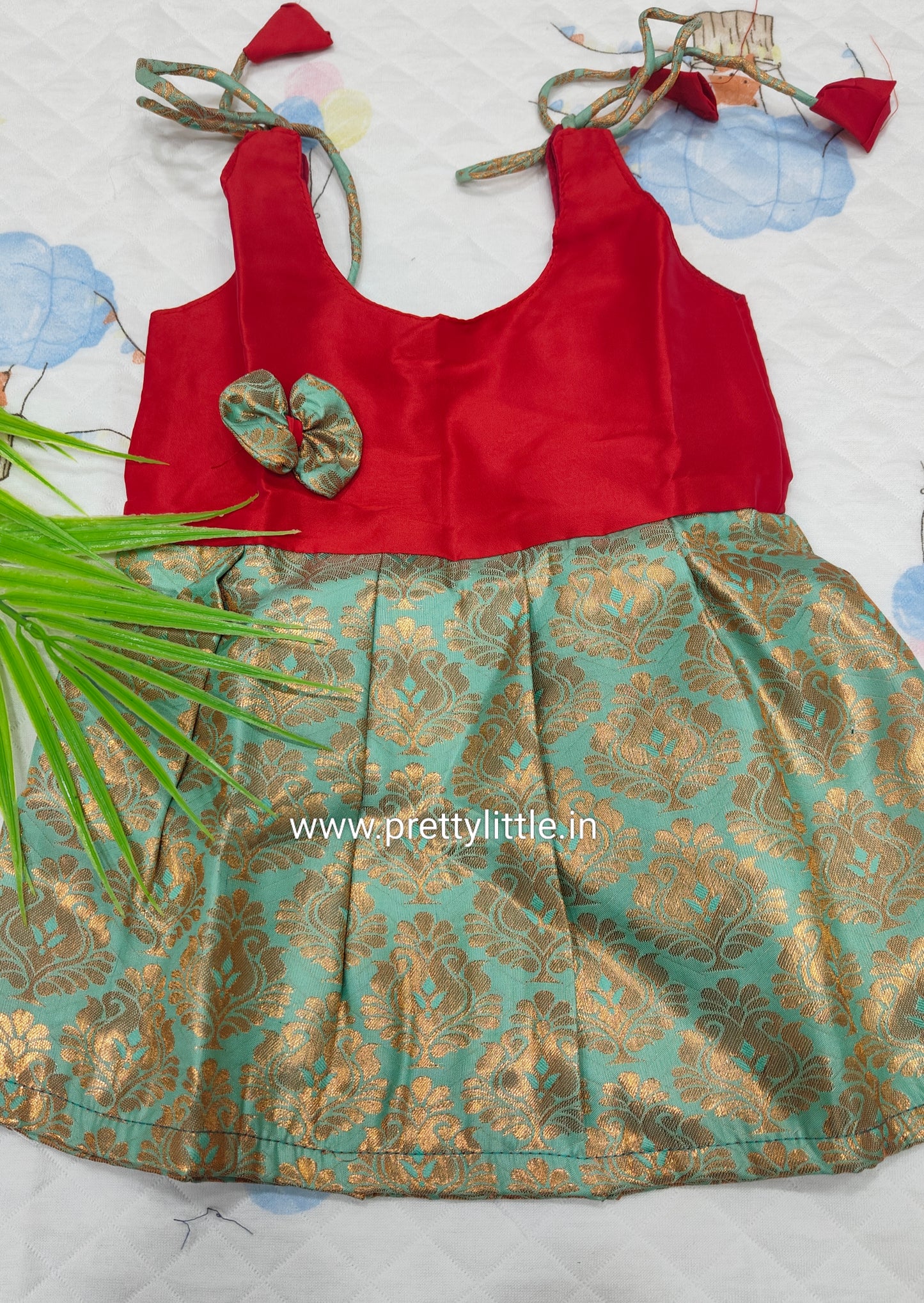 Cute Baby pattu Frock (0-6M)