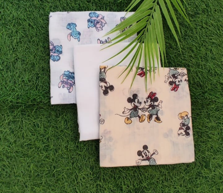 Muslin Towel Combo Pack (best 3 will be dispatched))