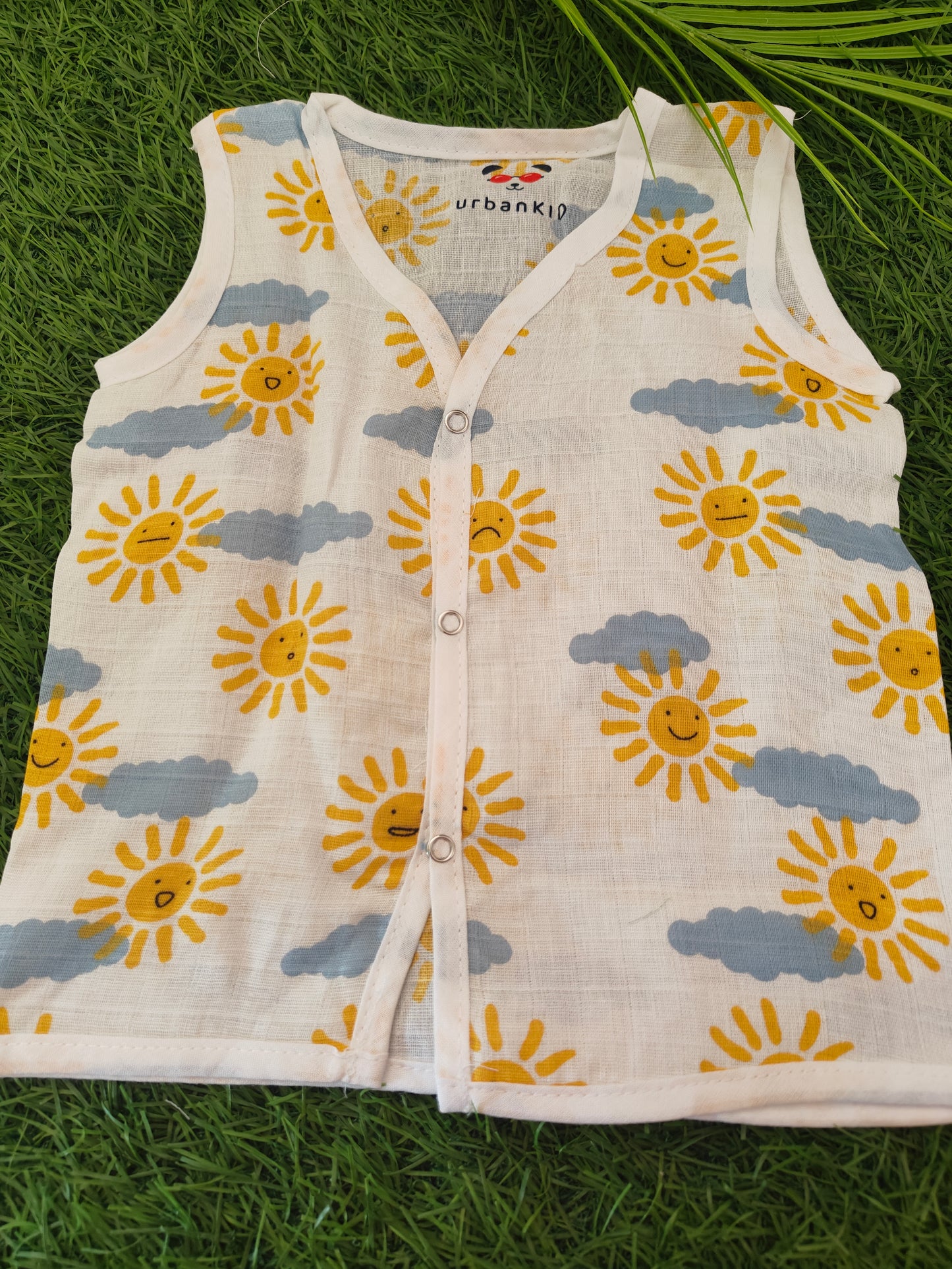 Premium Muslin Jabla for babies (best one dispatched)