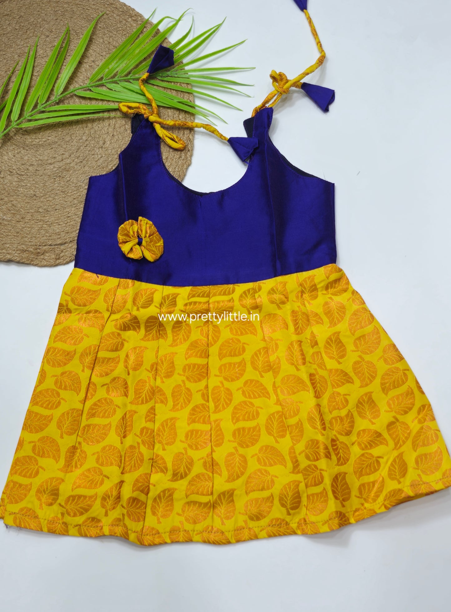 Pongal Cute Baby pattu Frock (6-12M)