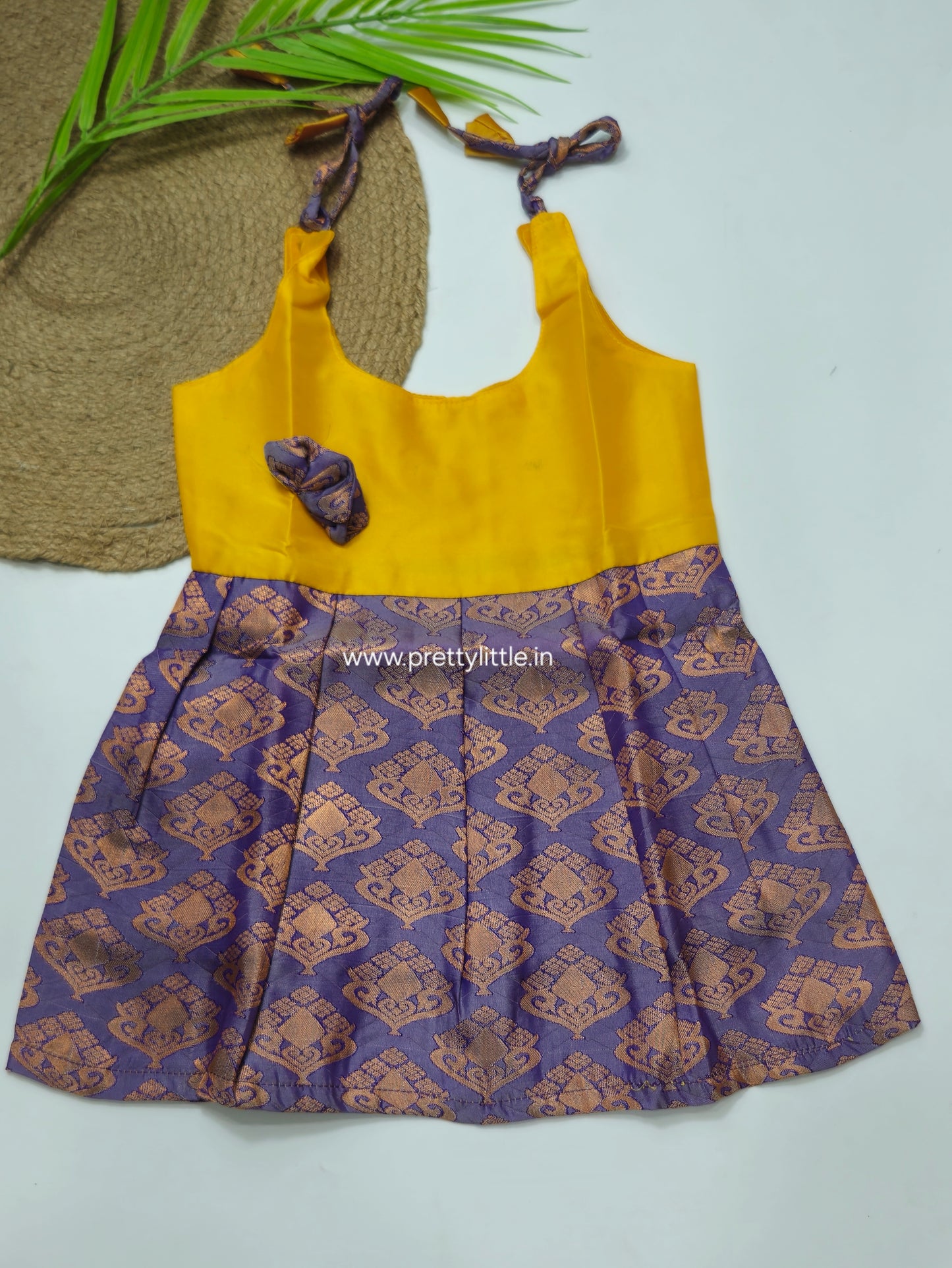 Pongal Cute Baby pattu Frock (6-12M)
