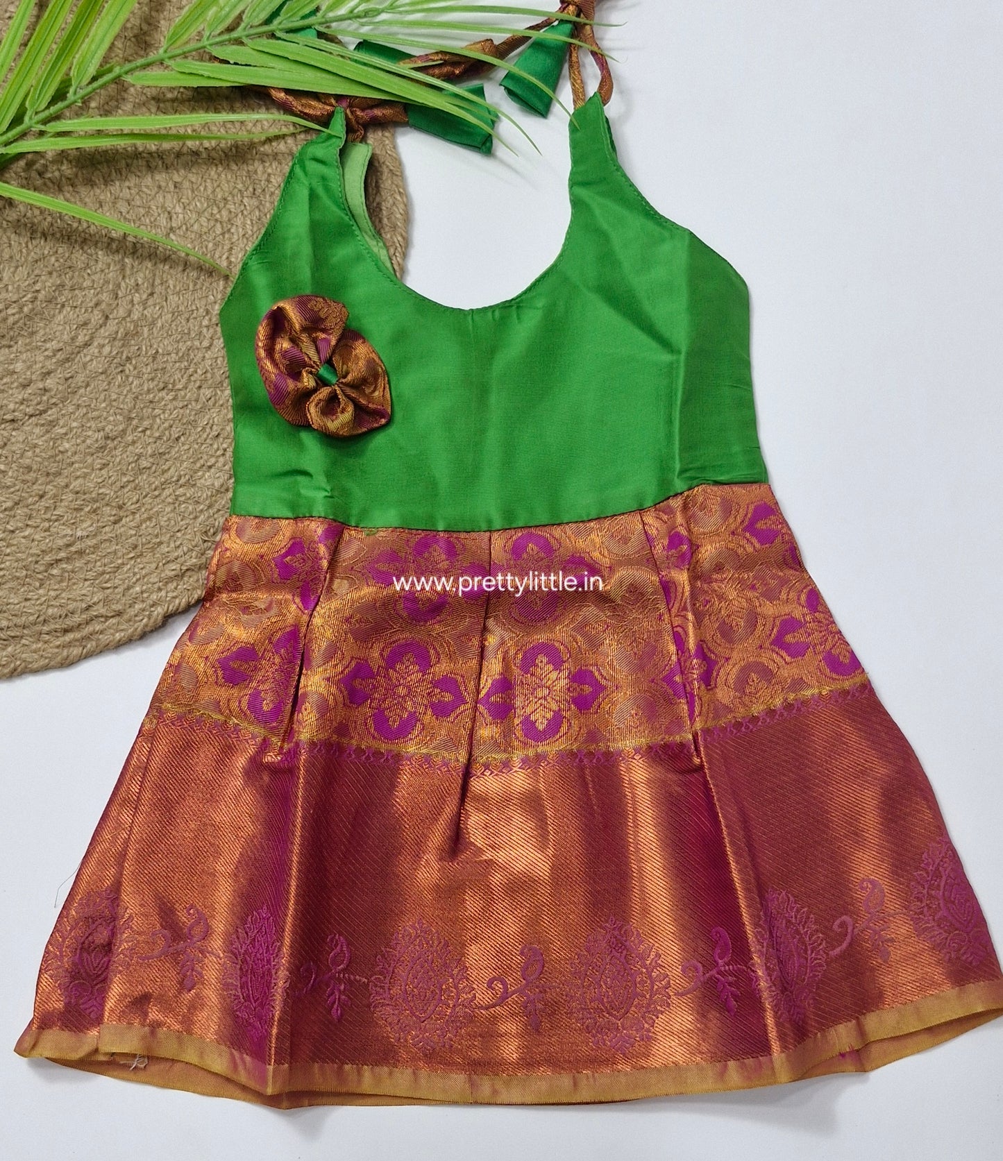 Cute Baby pattu Frock (0-6M)