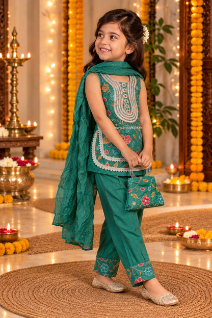 Aaradhya Festive Embroidered Sharara Set – 2 to 4 Years