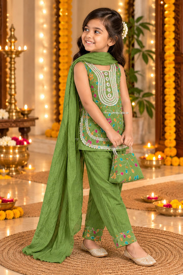 Aaradhya Festive Embroidered Sharara Set – 2 to 4 Years