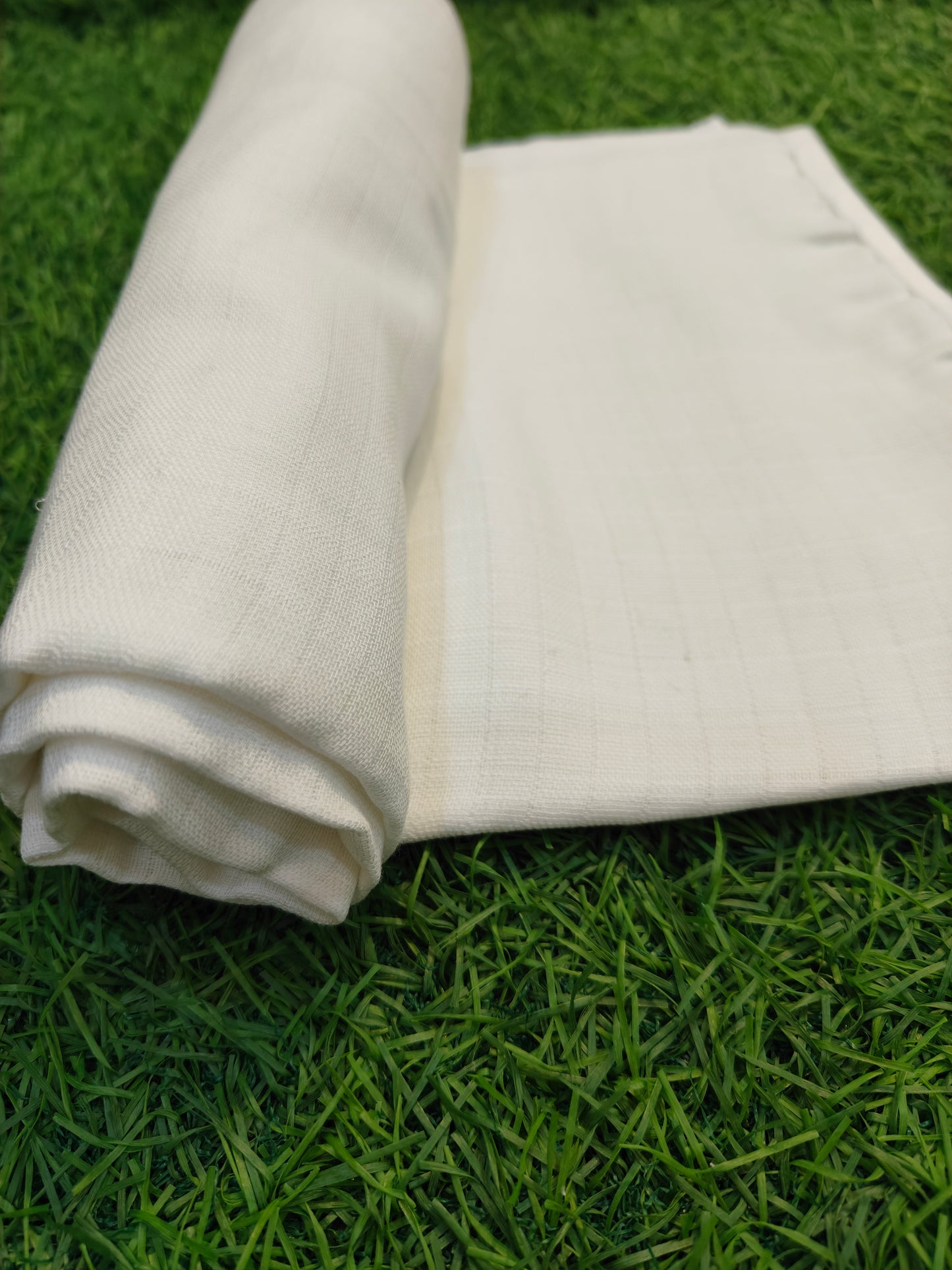 Soft Muslin Double Layer Baby Swaddle/Towel - Breathable and Cozy Wrap for Newborns"(best one dispatched)