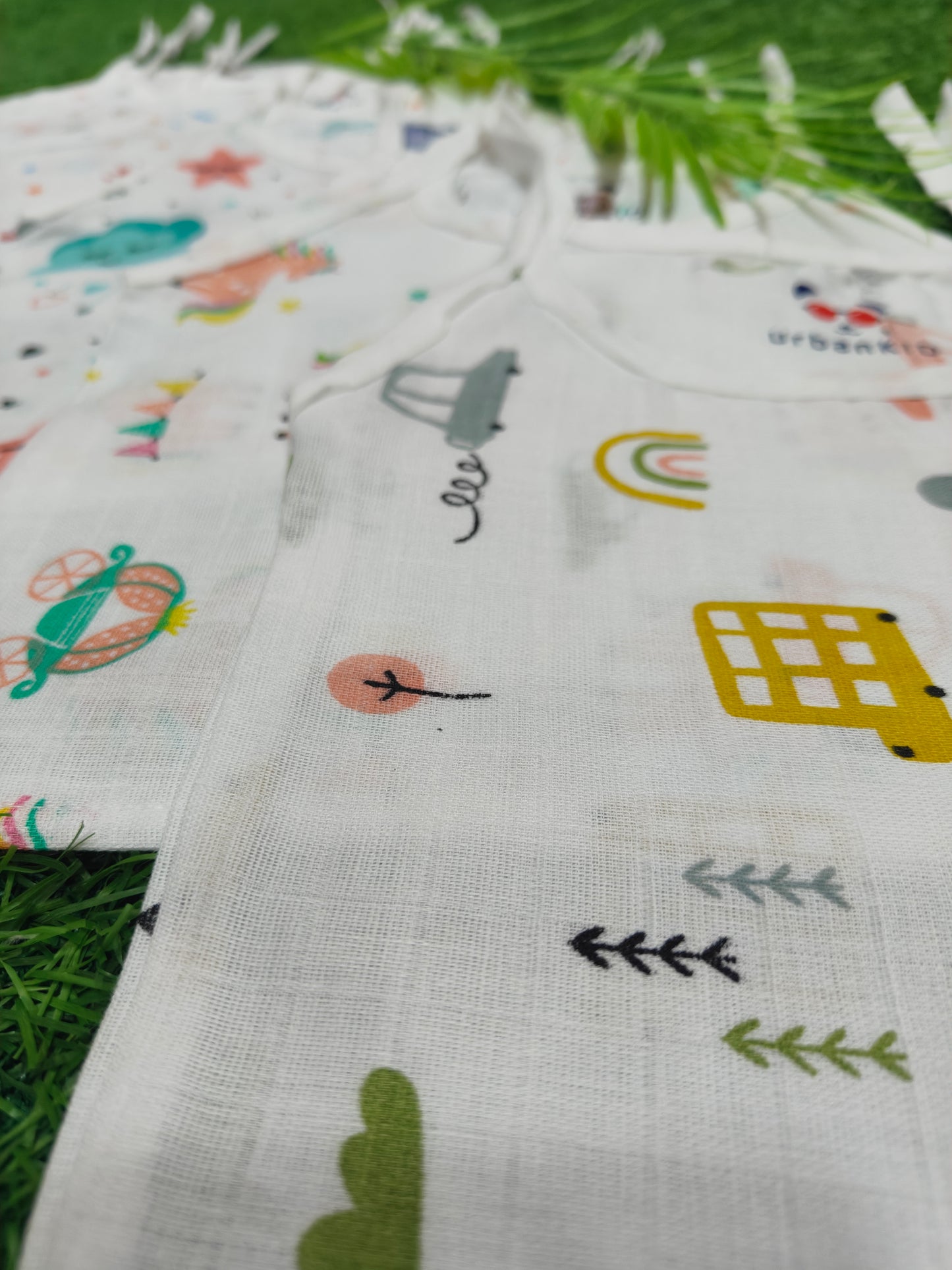 Combo Pack of Muslin top knot Jablas for Babies ( best 5 dispatched)