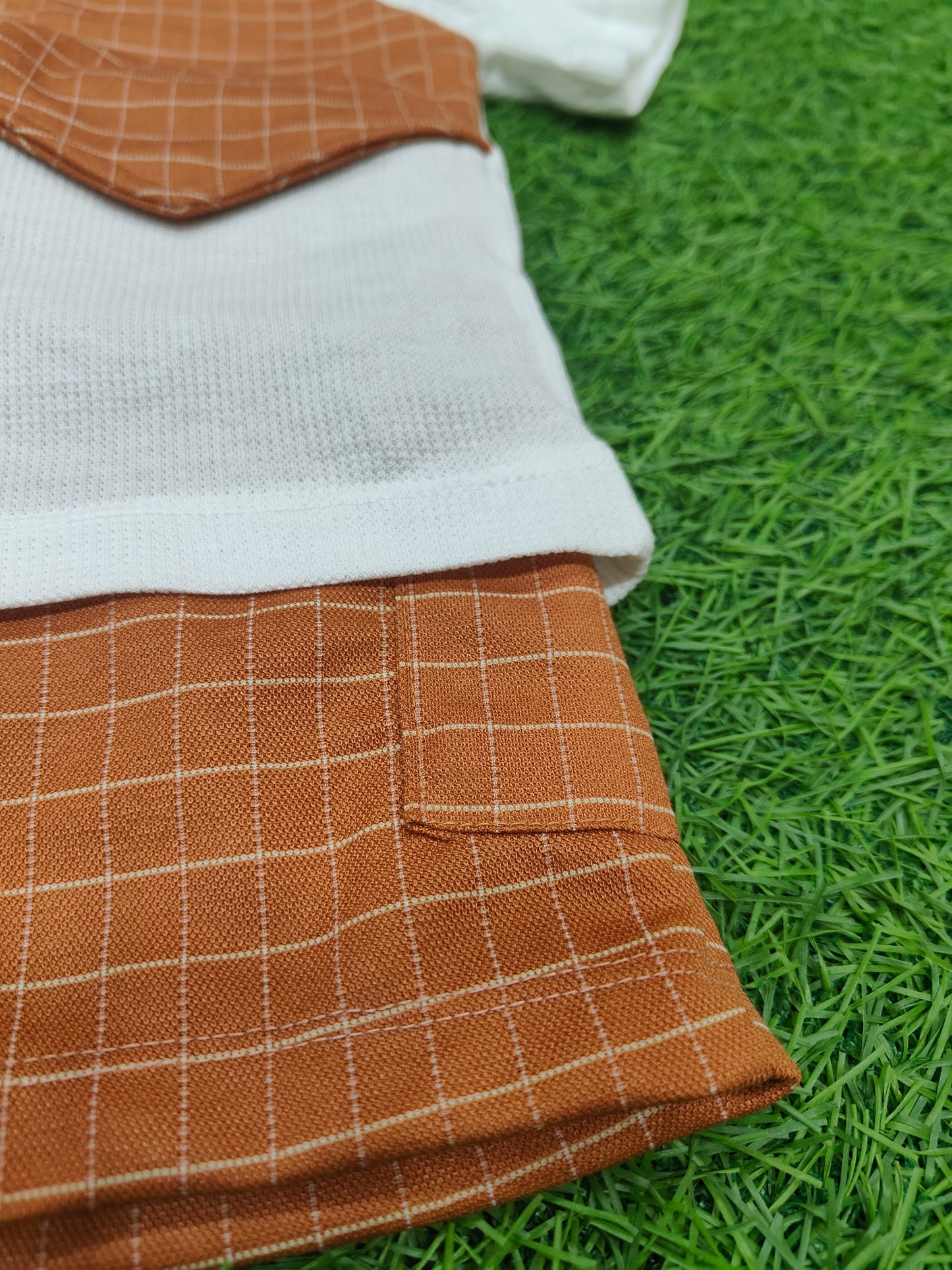 Bow Boys' T-Shirt & Trousers Set - Stylish & Comfortable