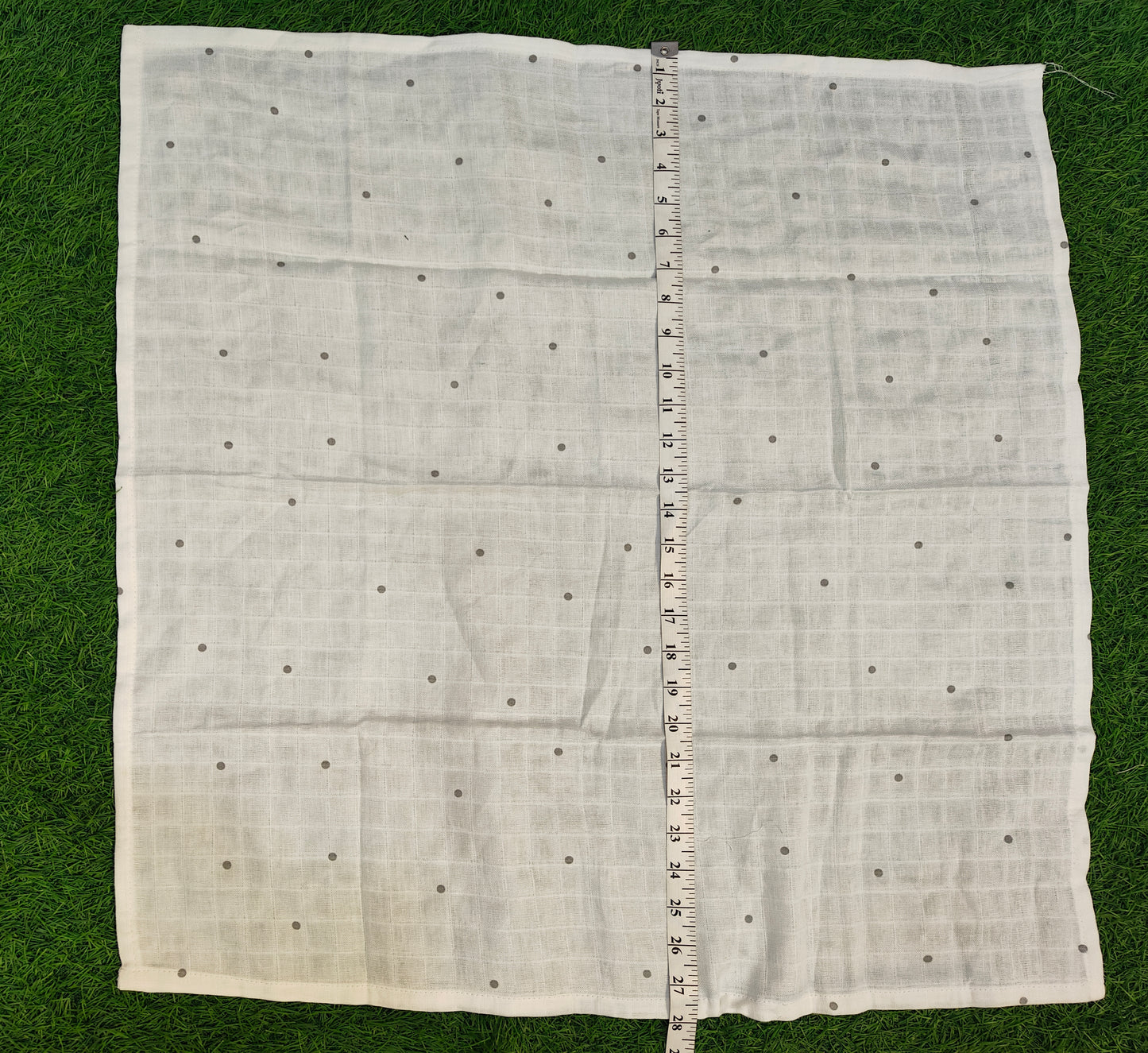 Muslin swaddle/Towel ( best one dispatched)