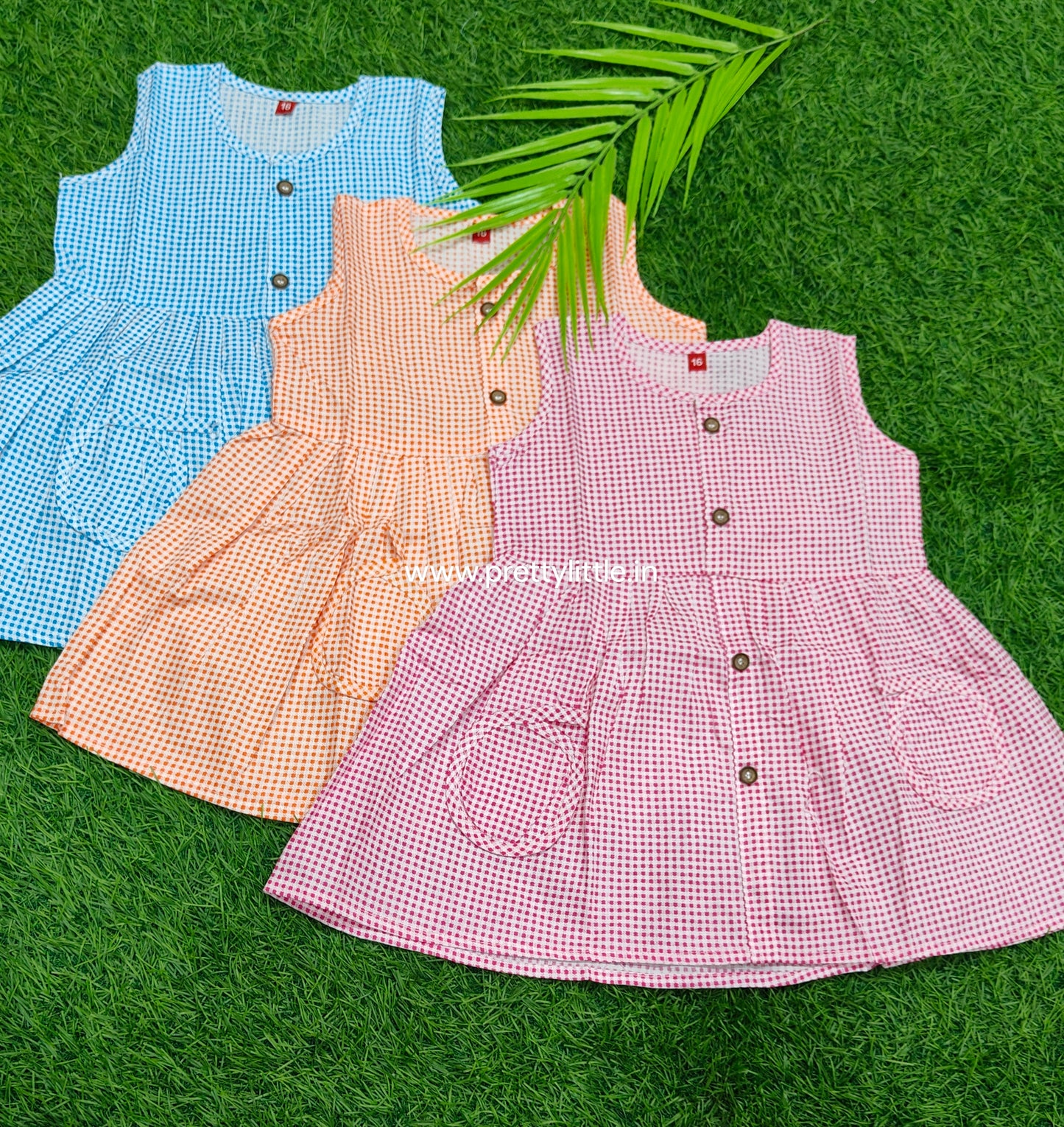 Chic & Comfy Checkered Pocket Dress – Stylish & Playful!" ( Best 3 dispatched)