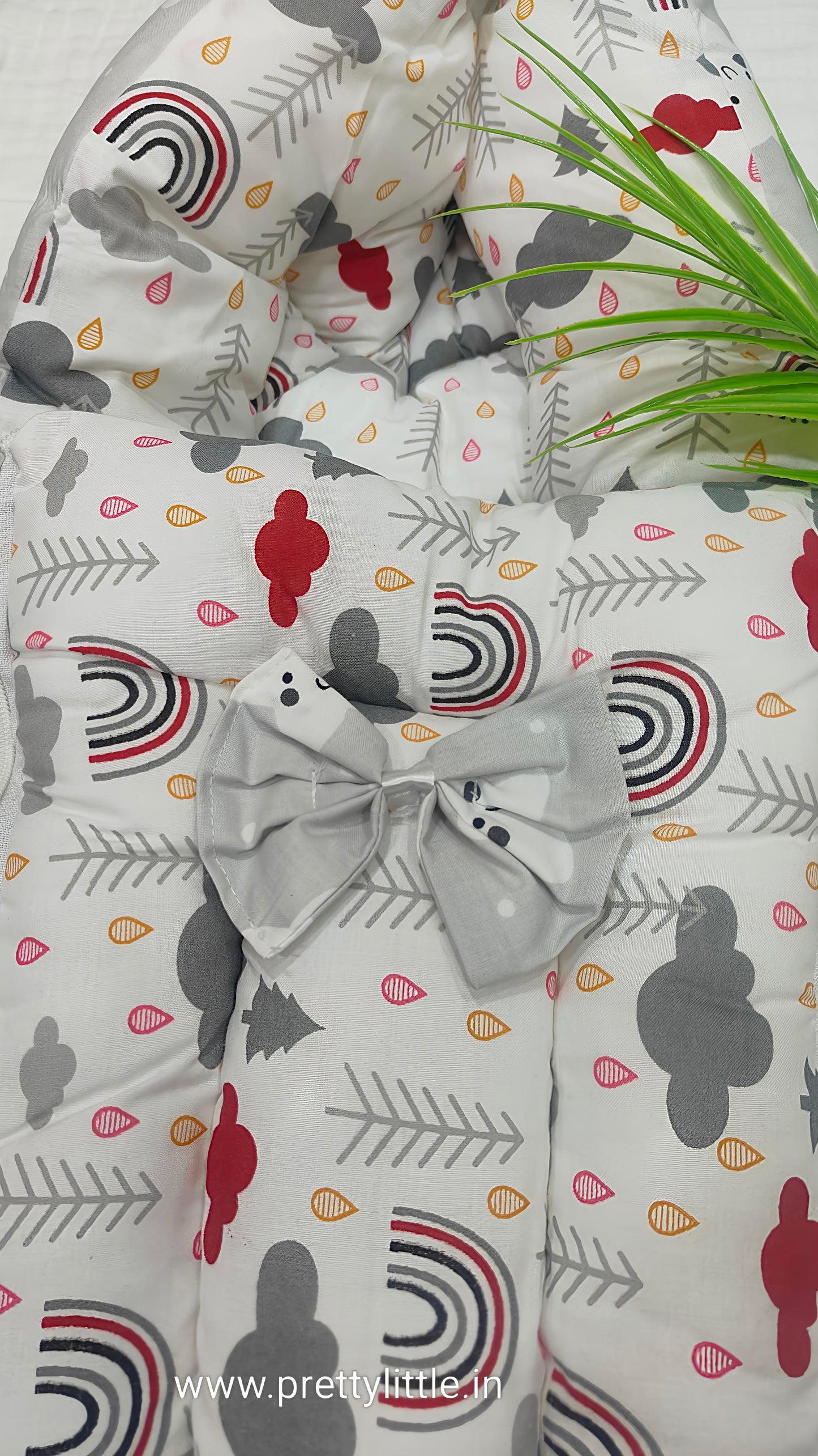 Baby Travel Bed - Cozy and Portable (best 1 dispatched)
