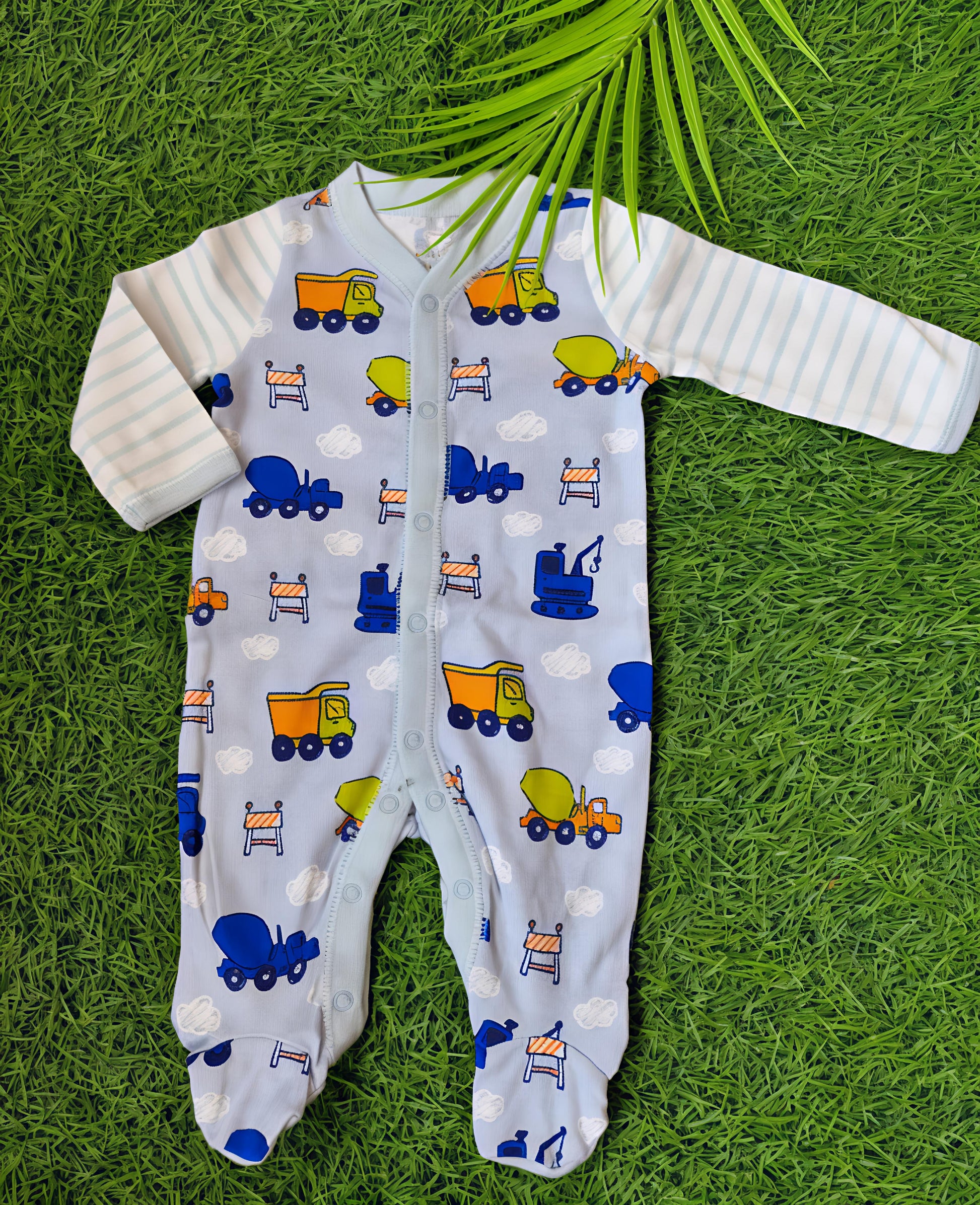 Cute footed Rompers (Best dispatched) - Main Image