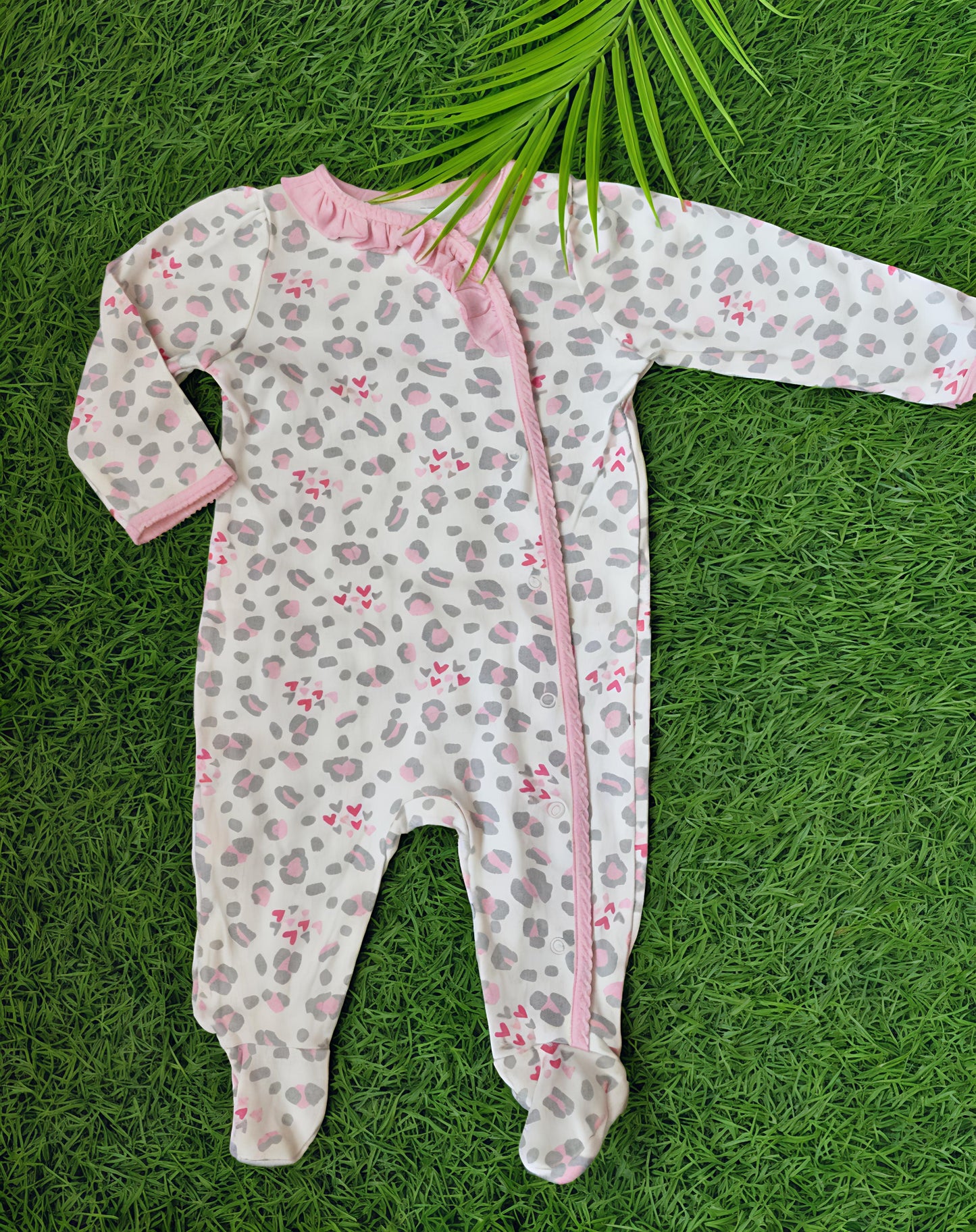 Cute footed Rompers (Best 3 dispatched)