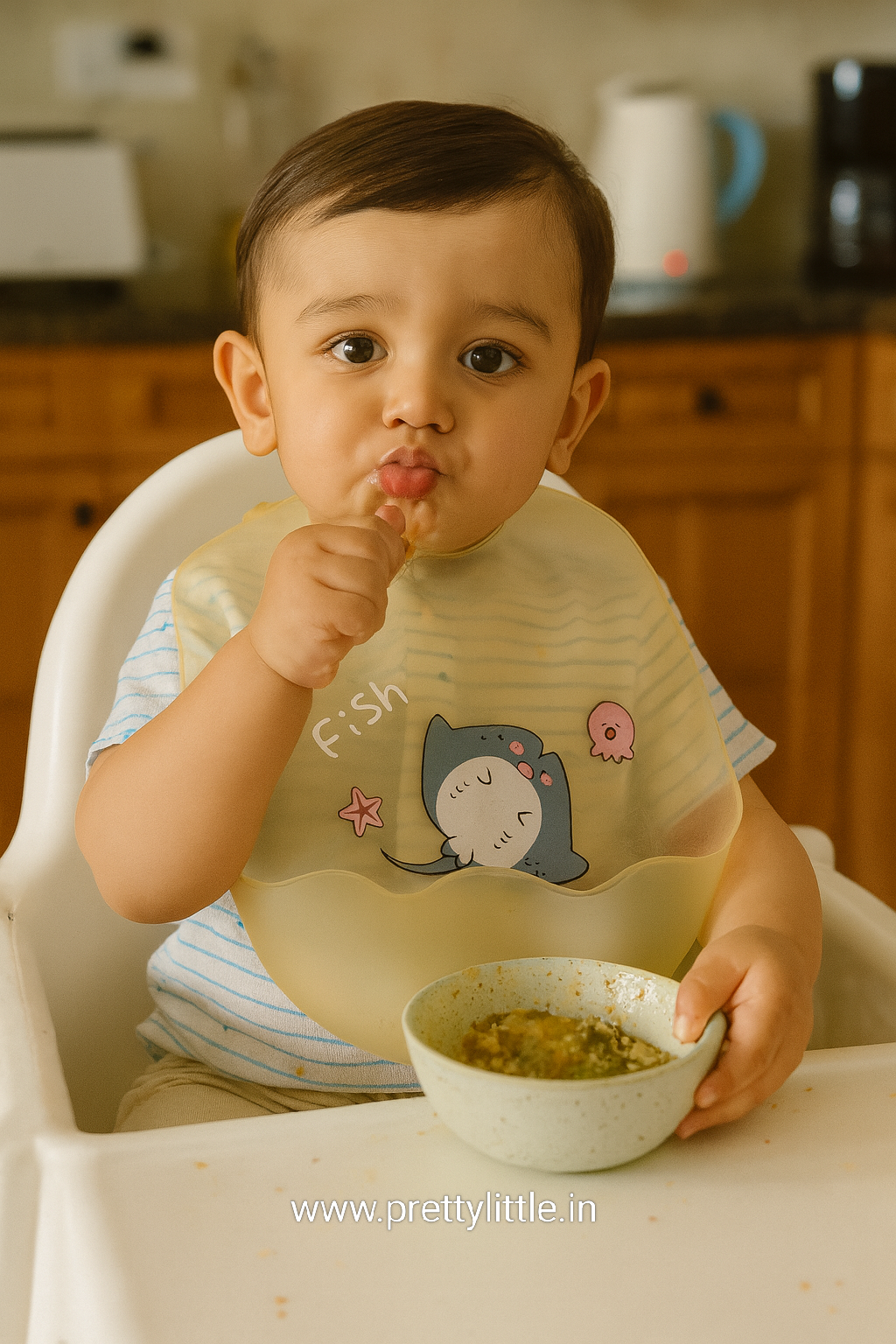Baby Feeding Bib with Food Catcher (Best 1 dispatched)