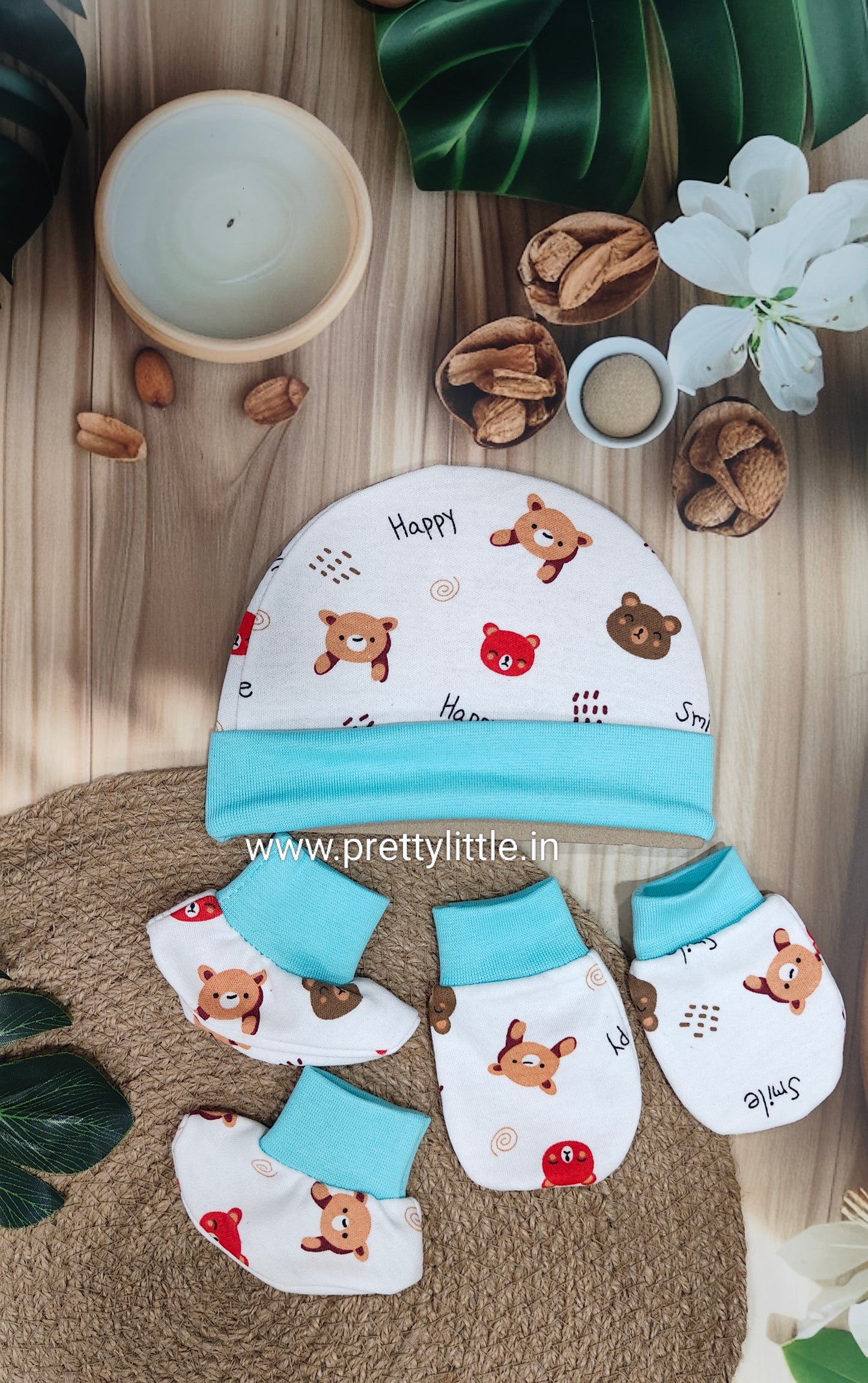 Newborn Baby Cap mitten Set (0-3 Months) - Pack of 4 Soft and Stylish Pairs