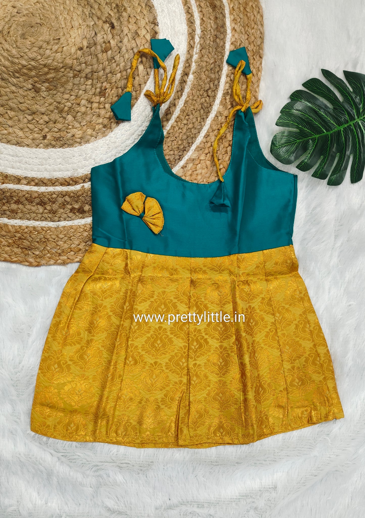 Cute Baby pattu Frock (0-6M)