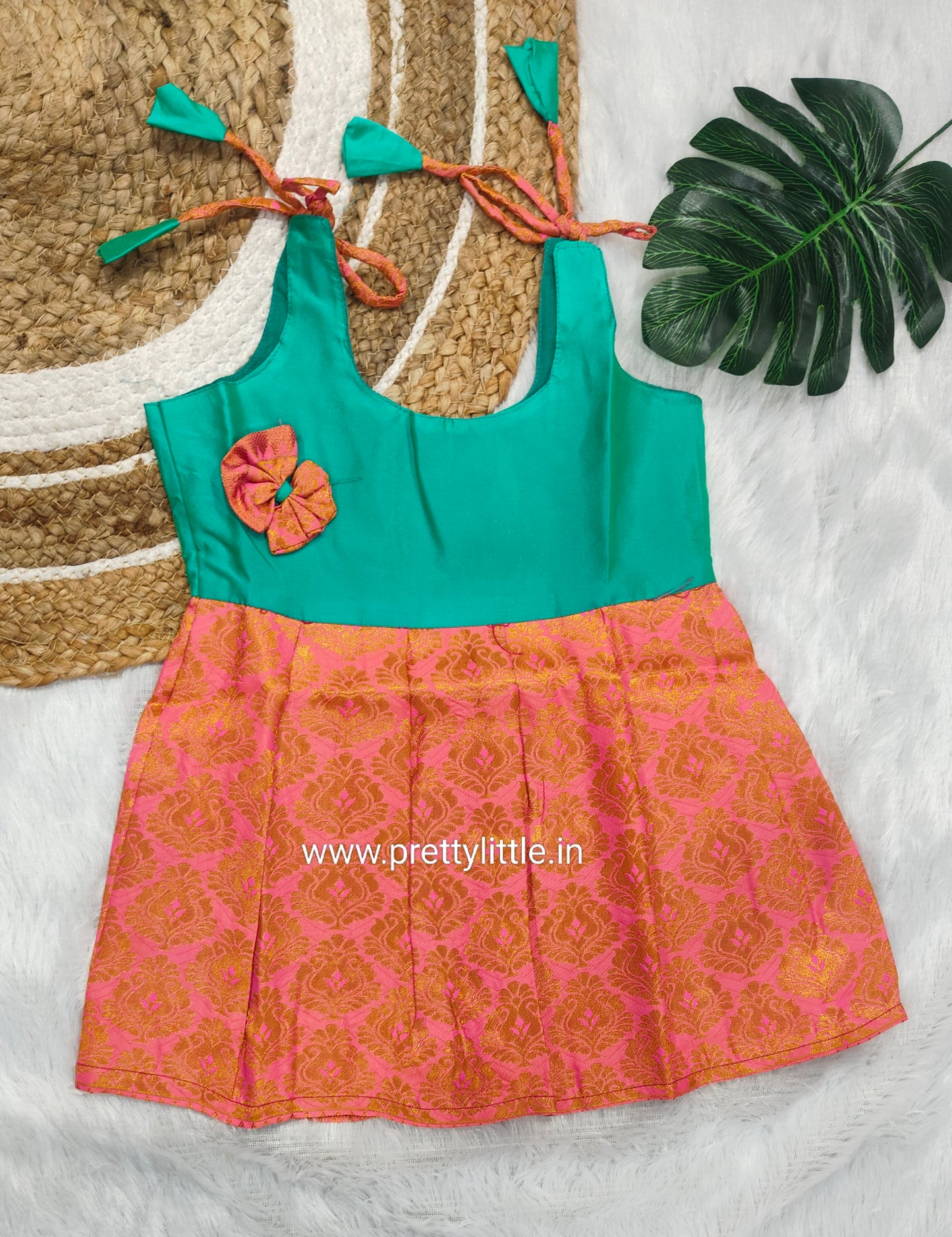 Cute Baby pattu Frock (0-6M)