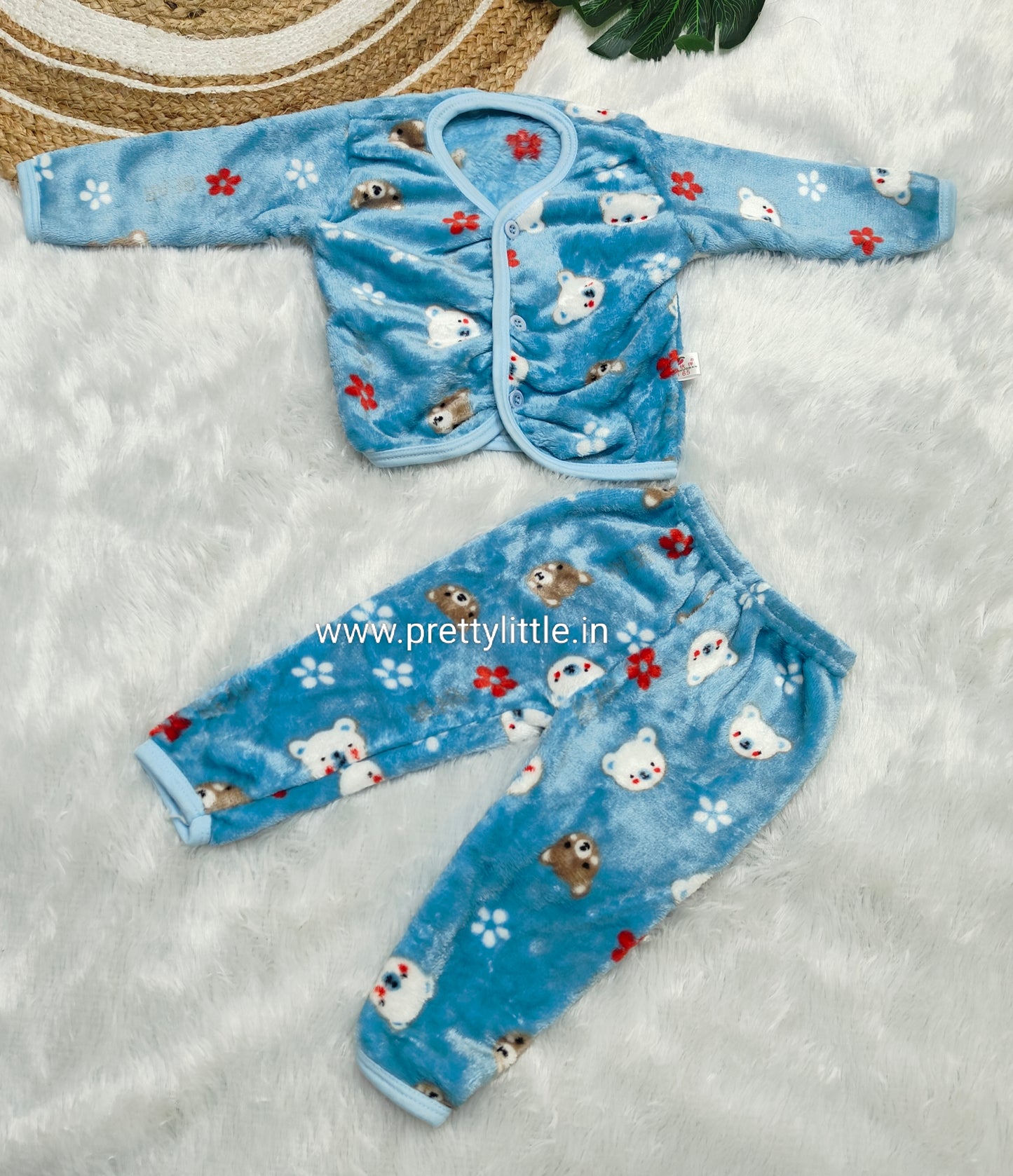 2 pc Cozy Sweater - Just 350! ( 0-6 month) (Best one dispatched)
