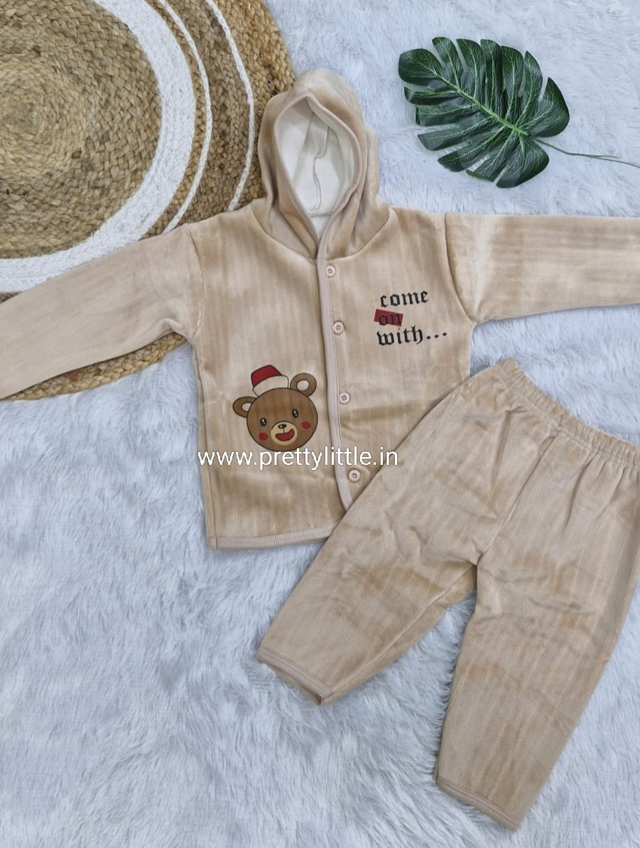 2pc winter soft Premium Sweater with hoodie (best one dispatched )