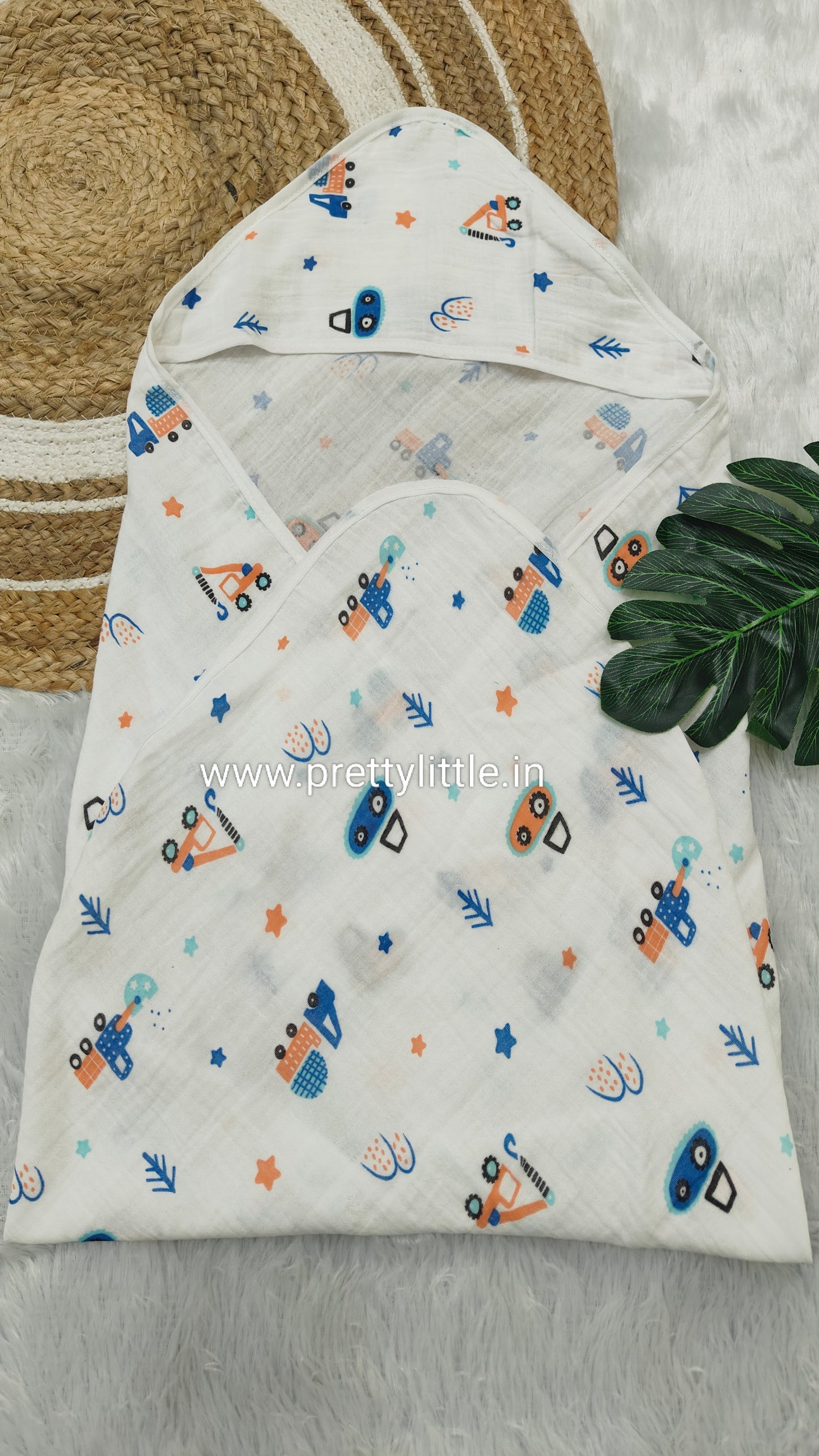 Muslin Hug Hooded cap Towel - Gentle & Breathable(best one dispatched)