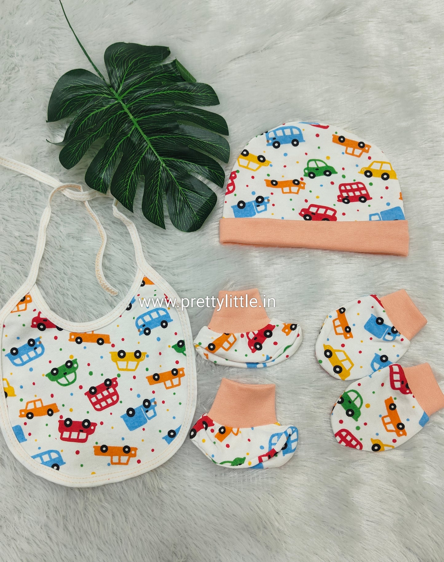 Cap mitten Bib 4Pc Set - Printed (Best combo dispatch) Combo