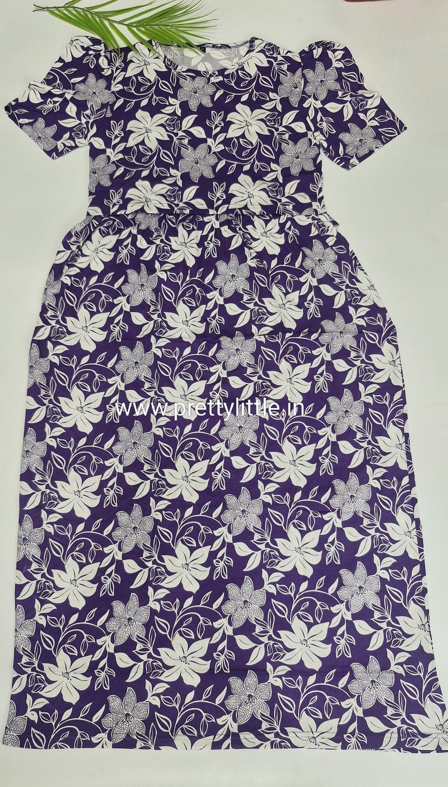 Comfortable Maternity Wear – Stylish and Affordable 52 inch