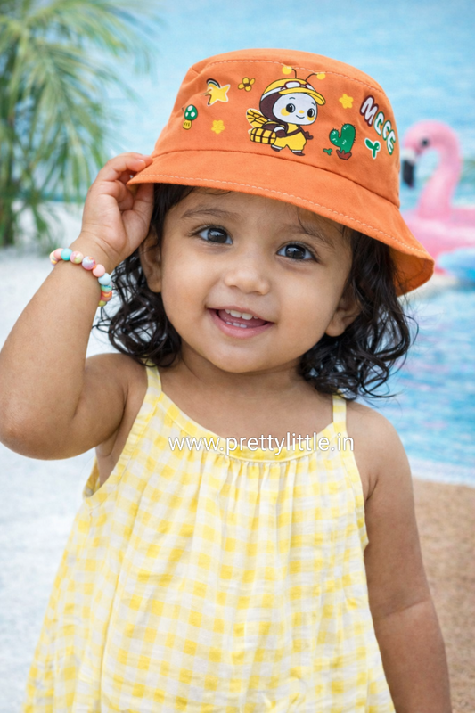 Kids Summer Bucket Cap – Cartoon Bee Print | Soft & Lightweight (1–4 Years)