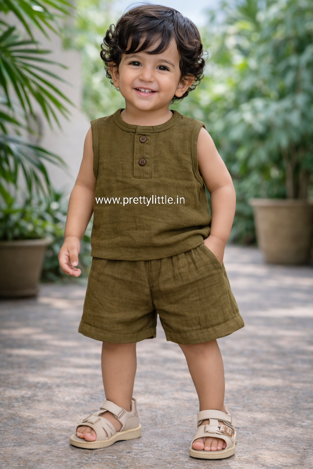 Crinkled Muslin Unisex Sleeveless Co-ord Set – Pack of 3 | 1-4 Years (Any 3)