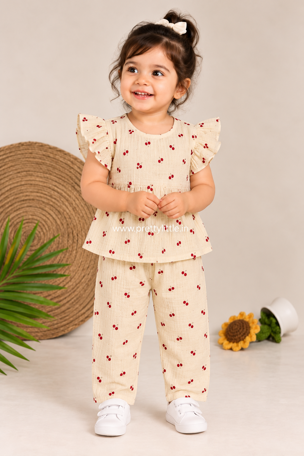 Little Charm Muslin Peplum Top & Pant Set